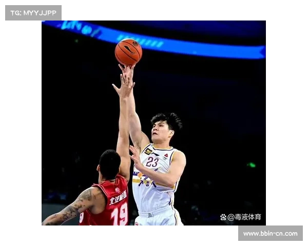 克拉克森因足底筋膜炎手术将缺席剩余赛季比赛 克拉克森因足底筋膜炎手术将缺席剩余赛季比赛
