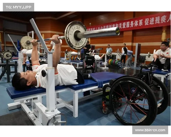 这是世界上体重最重的靶师吗究竟是什么原因让他成为如此胖的靶师 这是世界上体重最重的靶师吗究竟是什么原因让他成为如此胖的靶师