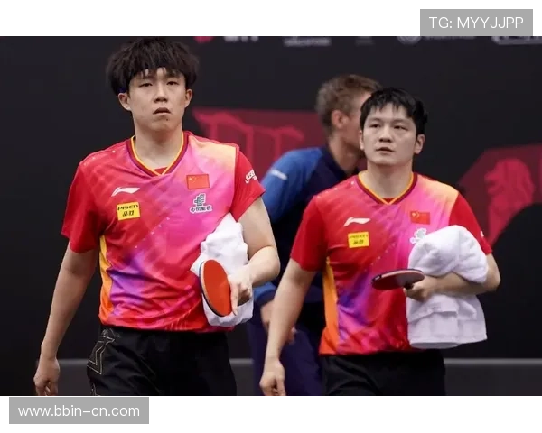 国乒三大主力现身爱心活动 马龙口误引发王楚钦孙颖莎爆笑