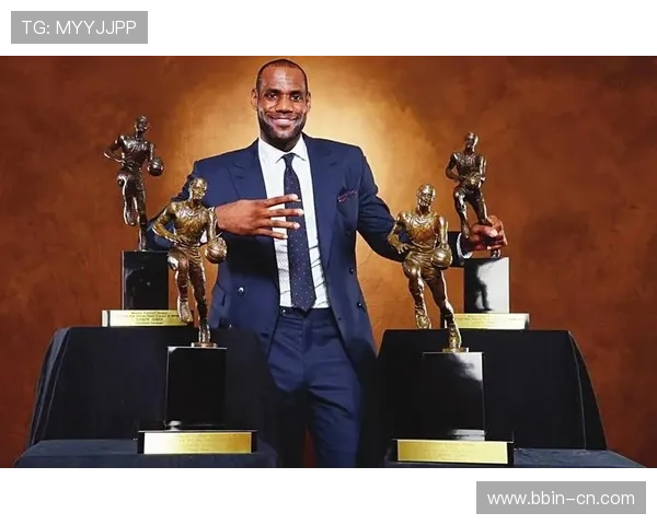 詹姆斯专访回顾职业生涯起伏 坚持不认输的精神铸就伟大传奇