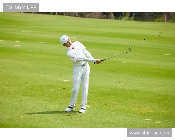 高尔夫公开赛赛后焦点人物深度点评揭示竞技亮点与未来走势分析 高尔夫公开赛赛后焦点人物深度点评揭示竞技亮点与未来走势分析